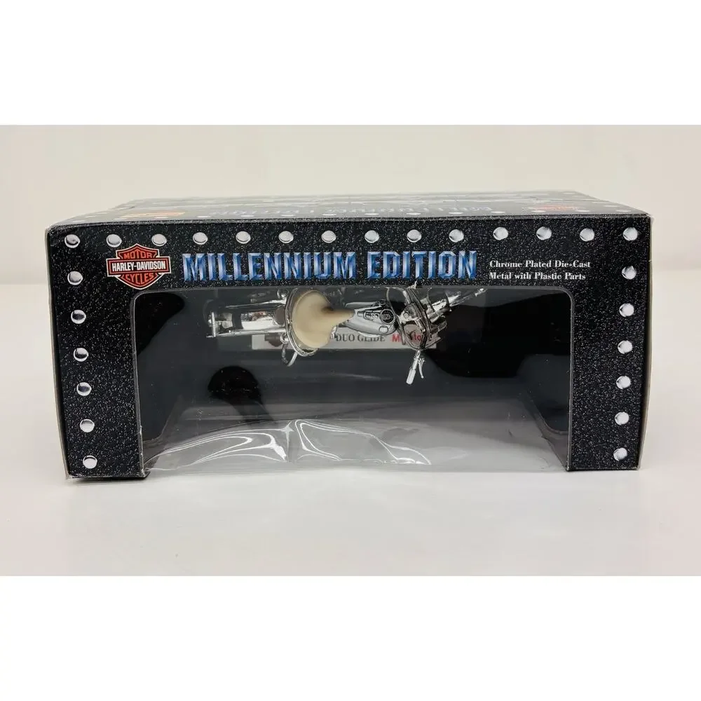 Maisto 1:18 Harley Davidson 1962 FLH Duo Glide Millennium Edition New